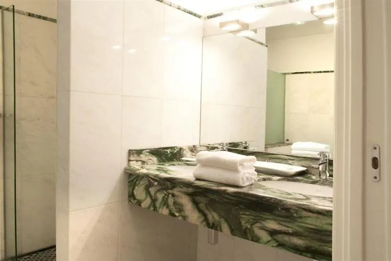 City Centre Rooms And Apartments Verona Guest house