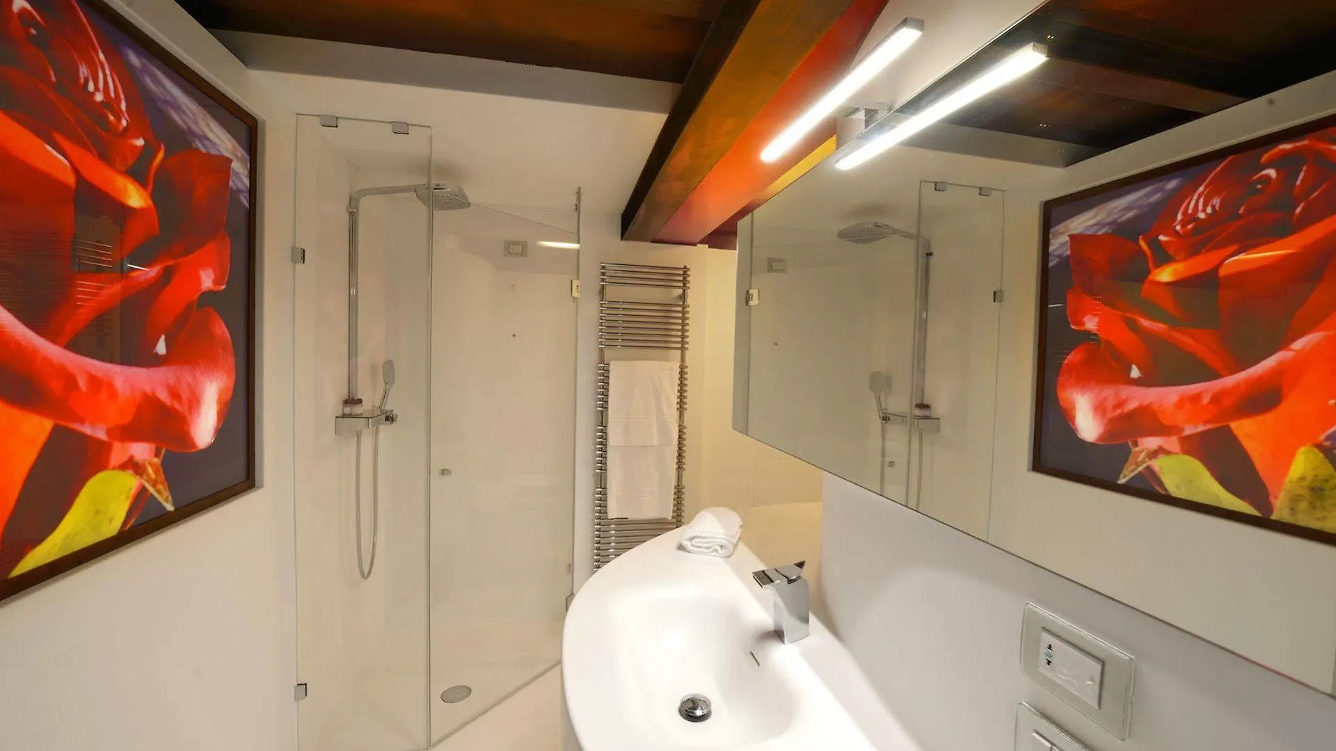 City Centre Rooms And Apartments Verona